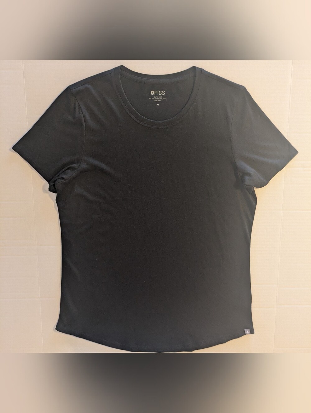 Figs Women’s Black Short Sleeve Crew T-Shirt- M (NWOT)